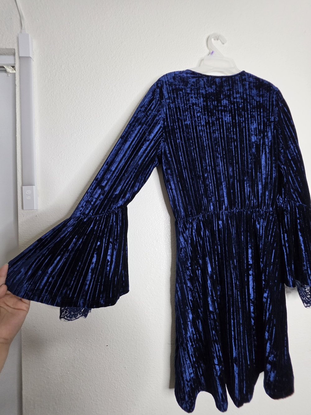 Laundry by Shelli Segal Royal Blue Crushed Velvet Lace Trim Dress Small - Picture 11 of 13